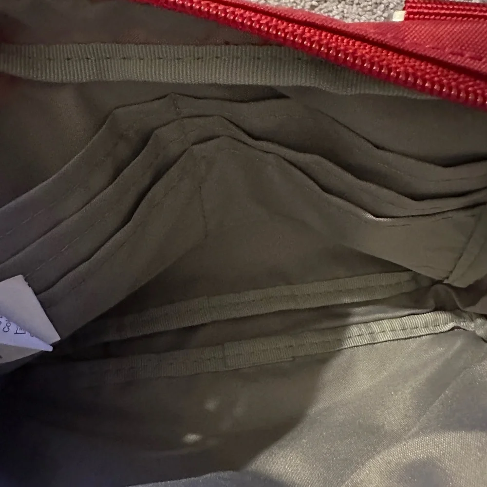 Baggallini triple zip‎ bagg